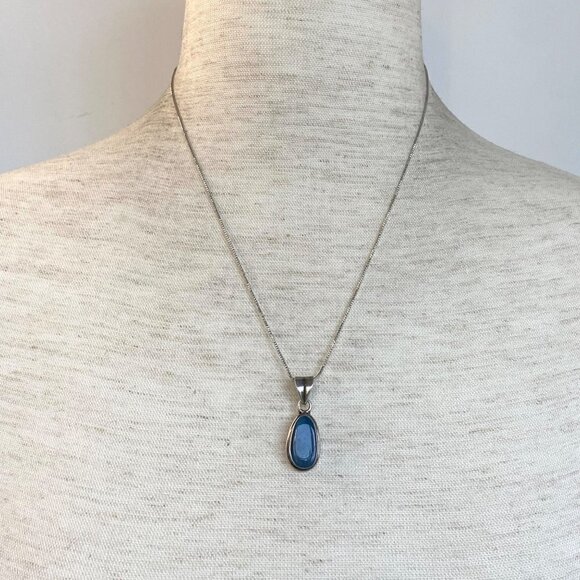 Sterling Silver 925 1.19" Oval Bezel Set Blue Opal Pendant Necklace 18" Chain - Picture 2 of 16